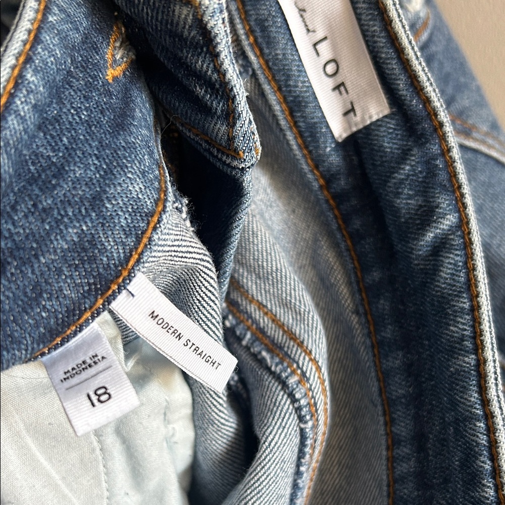 LOFT, Woman’s Size Modern Straight Blue Cropped Jeans with Distressed Details - Picture 8 of 8